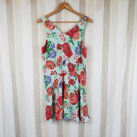 Everly Drop Waist Mini Dress Size Medium‎ Sundress - Picture 1 of 10